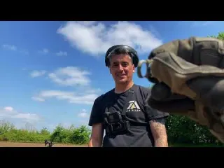 WOW STUNNING Metal Detecting Finds on a Treasure Hunting
