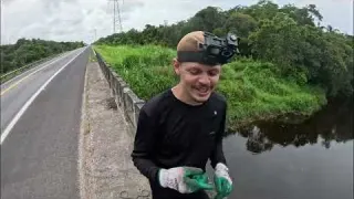 ENCONTRAMOS un CEMENTERIO de ARMAS