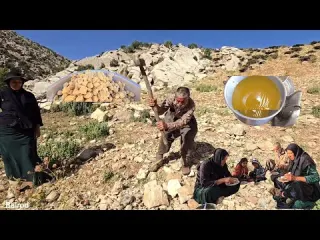 The amazing skills of nomads from preparing stones to build
