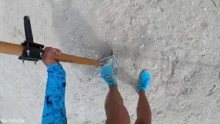 Beach Metal Detecting