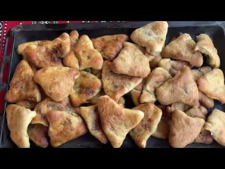 from the mountain to the table Wild sorrel pies with lamb
