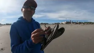 This Beach Gave up Good Stuff metaldetecting
