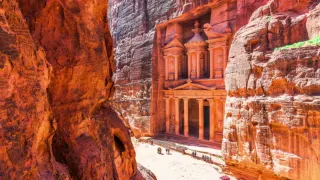 Petra Antik Kenti Dağlara Oyulan Kayıp Şehir