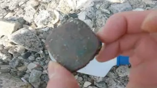海岸で謎物体発見したんだが トレジャーハンター 海で金属探知機使って宝探してみた 3