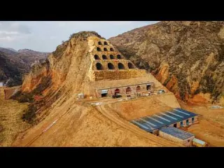 Man Builds Amazing Apartment Inside a Mountain Extended