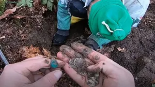 Ayı Kafa Figürü Altında Define Kasası Çıktı