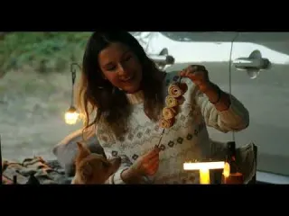 Hours Solo x Camping with My Dog Cozy Outdoor Cinema