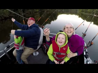 How to fly a kite with NO WIND My Son is a genius