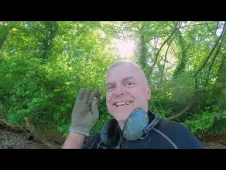 Metal Detecting a River Nobody Explores Anymore