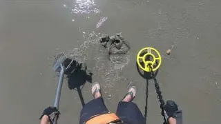IPHONE OURO e SURPRESAS De volta as PRAIAS Detector de