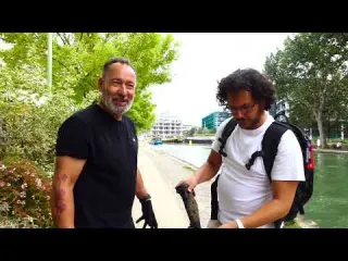 TRÉSOR SOUS LES PONTS DE PARIS UNE MITRAILLETTE ET UN SAC D