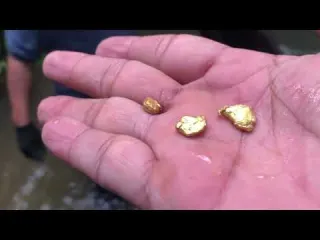 Shock We found NATURAL GOLD inside the giant rocks under