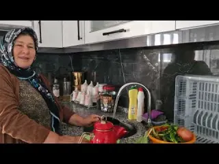 KÖYDE DOĞAL YAŞAM BAHÇEMİZİN BEREKETİ TAZE TAZE ÇITIR