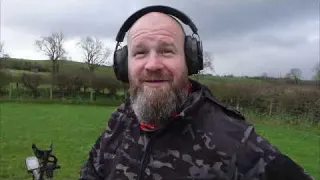 Metal detecting in Northern Ireland POSITIVE SIGNALS METAL