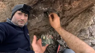 Zirvede Zengin Kaya Define Kasası Açmaya Geldim