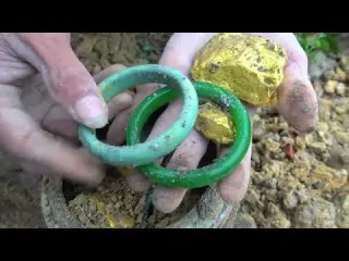 Moment of finding treasure full of diamond gold and jewels