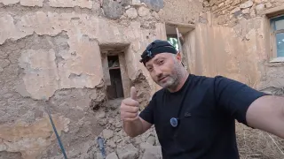 Duvarın İçindeki Gizli Dolap Dan Çıkan Gizemli Define