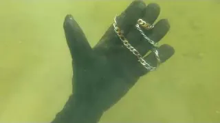 Nem acreditei o que achei quando mergulhei 02