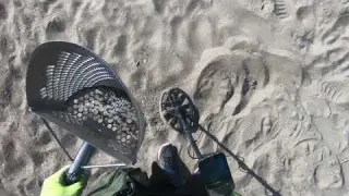 12 Mins of Metal Detecting Metal Detecting For Beginners