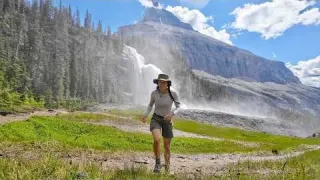 The Berg Lake Trail