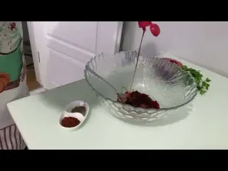 KIZARTMAMI SALATA MI BİR KERE DENEYİN BAYILACAKSINIZ