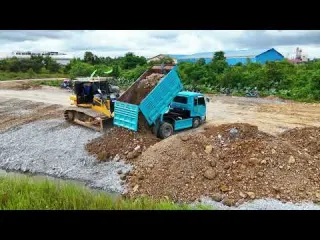 Heavy Machinery Shantui DH17C3 Construction Project