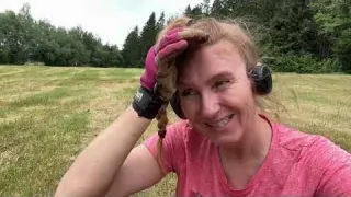 Louka s detektorem v západních Čechách Detector Lady