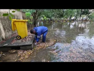 Severe sewer blockage Solve the sewer system problem in