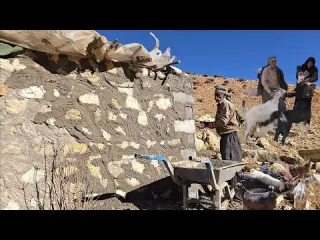 Iran Nomadic life Building a cold resistant bathhouse and