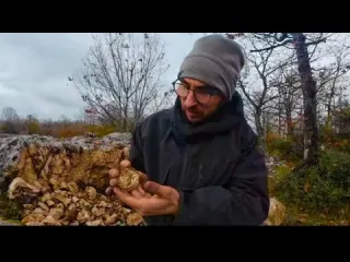 Terkedilmiş Bölgede Muhteşem Hazineyi Bulunca Şok Oldum..