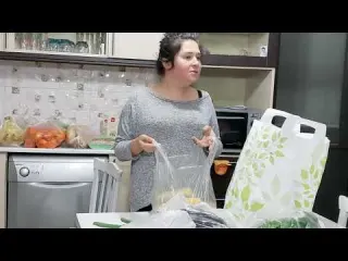 PAZAR DAN GELEN P0ŞETLERDEN YILAN ÇIKTI