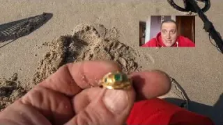 Incredible Finds on a FORGOTTEN Beach Metal Detecting