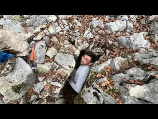 Tarihi Manastırın Mahsen Girişini Bulduk  Giriyoruz