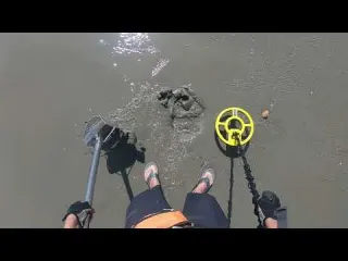IPHONE OURO e SURPRESAS De volta as PRAIAS Detector de
