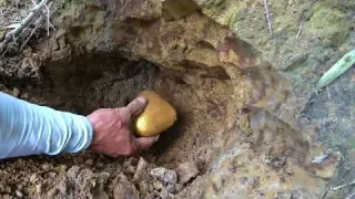 Found iPhone X Underwater in River While Scuba Diving