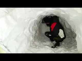 Building a Rescue Tunnel at the Highest Point of the
