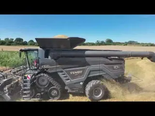 1 Hour of Combine Harvesting ASMR Sleep Sounds Fendt