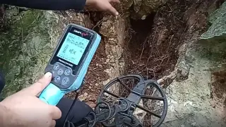 Taş Duvarın İçine Gizlenmiş Define Kasası Açtım