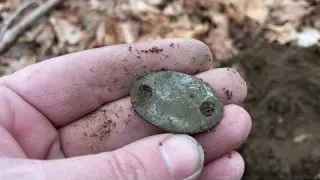 Metal Detecting An UNCHARTED 1700s SITE Balls Buttons and