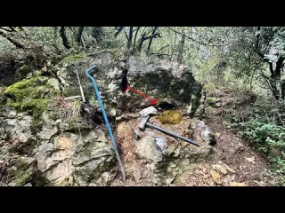 Çok Büyük Bir Kaya Kasasından Çıkana Bakın, Define Bulma