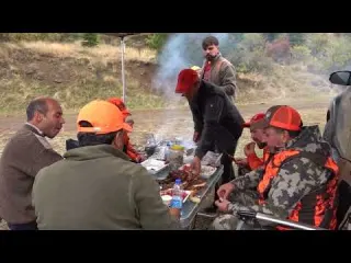 MONSTER BOAR HUNTING UNBELIEVABLE DISTANCES