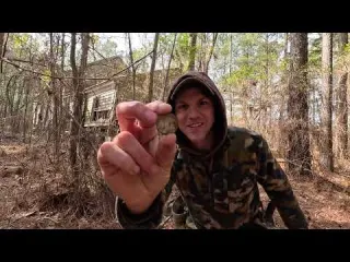 Metal Detecting Abandoned Church and Found Old Silver in