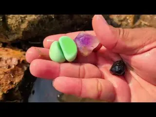 Epic gold mining digging the gold nuggets under stone of