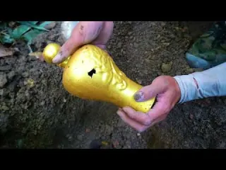 A big snake popped out of the treasure bottle and almost