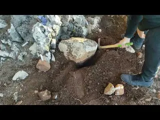 The moment of unearthing an ancient Roman treasure
