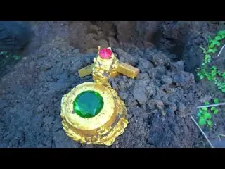 A golden dragon and various precious treasures are found in