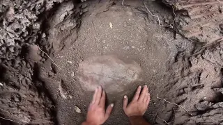 Define Dolu Kaya Mezarını Sonunda Açtık