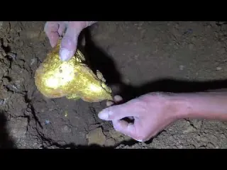 Found Rare Amethyst Crystal While Digging at a Private Mine