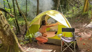 CAMPING OVERNIGHT BEFORE HURRICANE MELISSA HITS