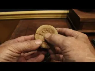 The gold room lets take a look at the Chinese shelf
